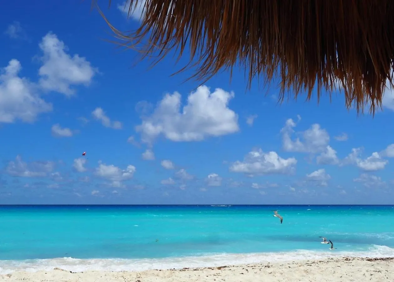 Solymar Beach Condos Cancun