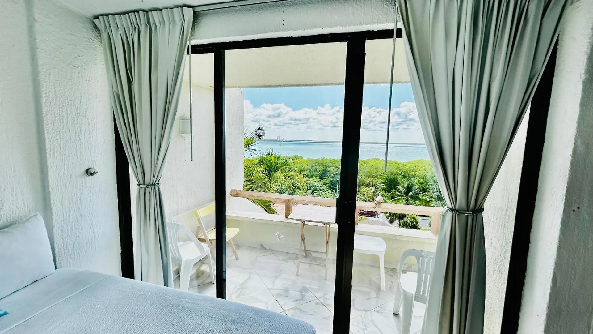 Solymar Beach Condos Cancun 3*,