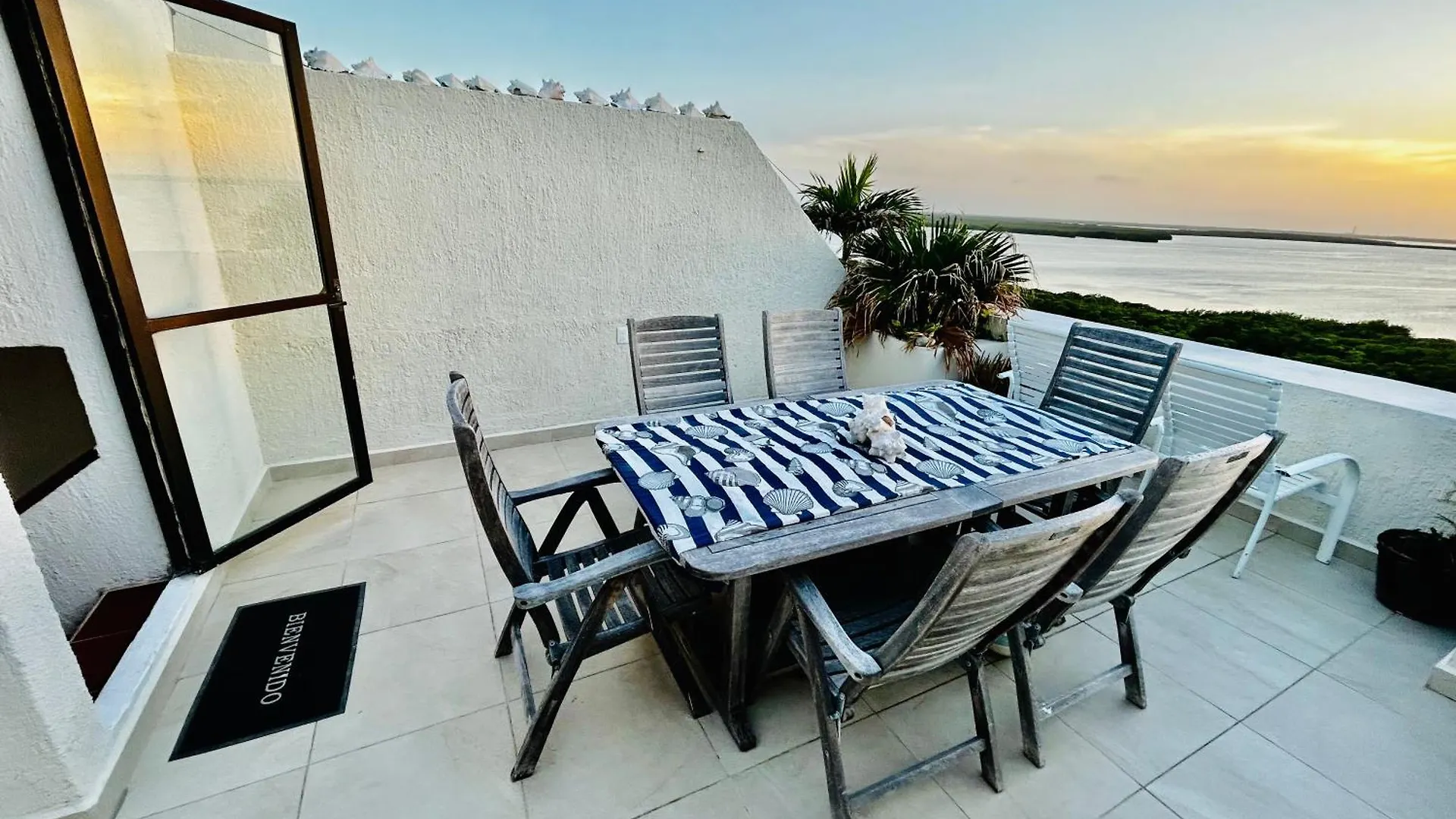 Solymar Beach Condos Cancun