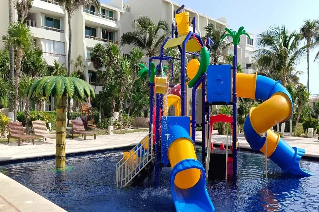 Solymar Beach Condos Cancun