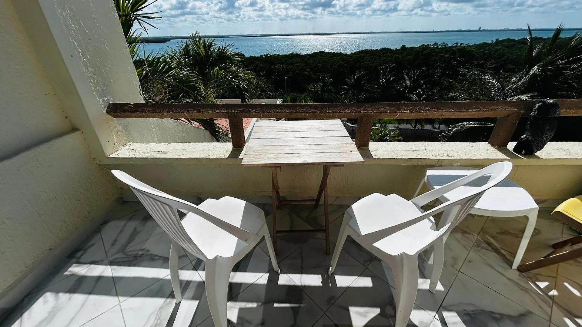 *** Aparthotel Solymar Beach Condos Cancun Mexico