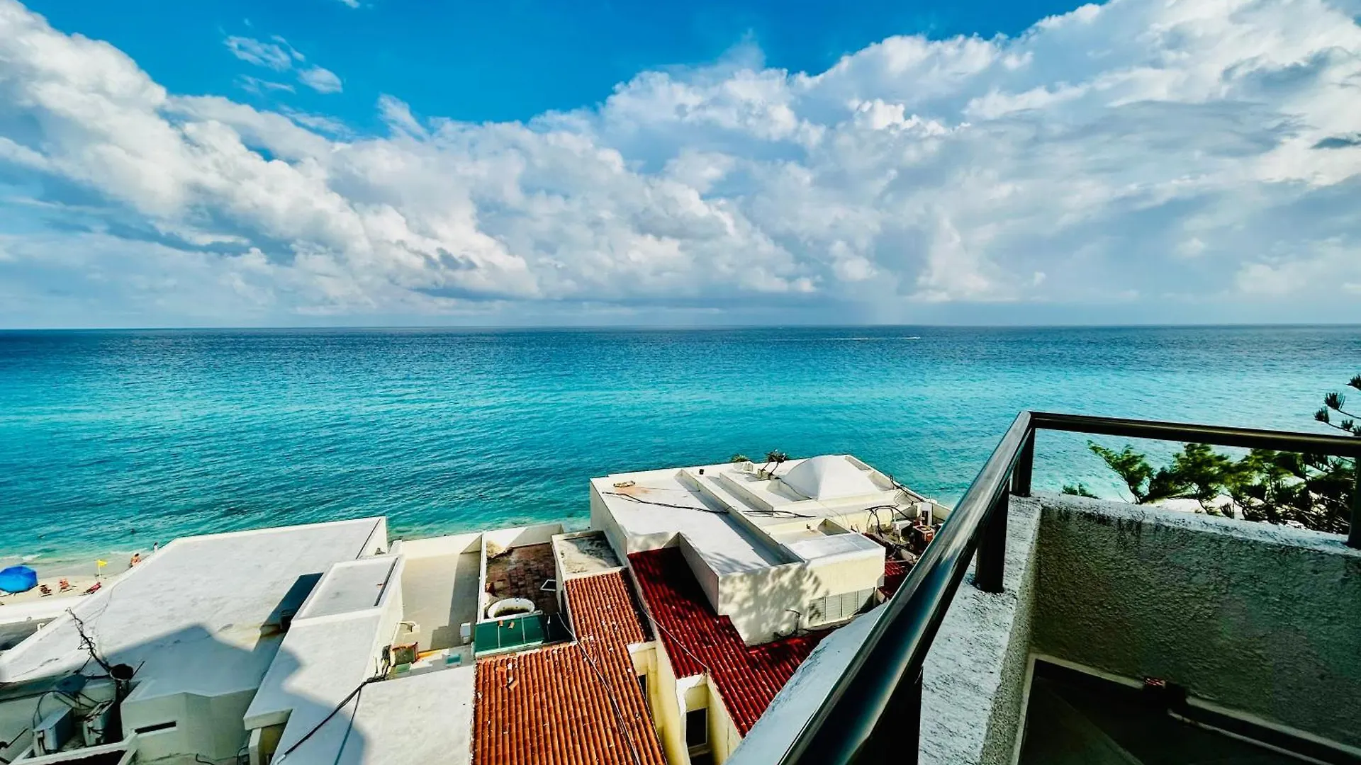 Solymar Beach Condos Cancun