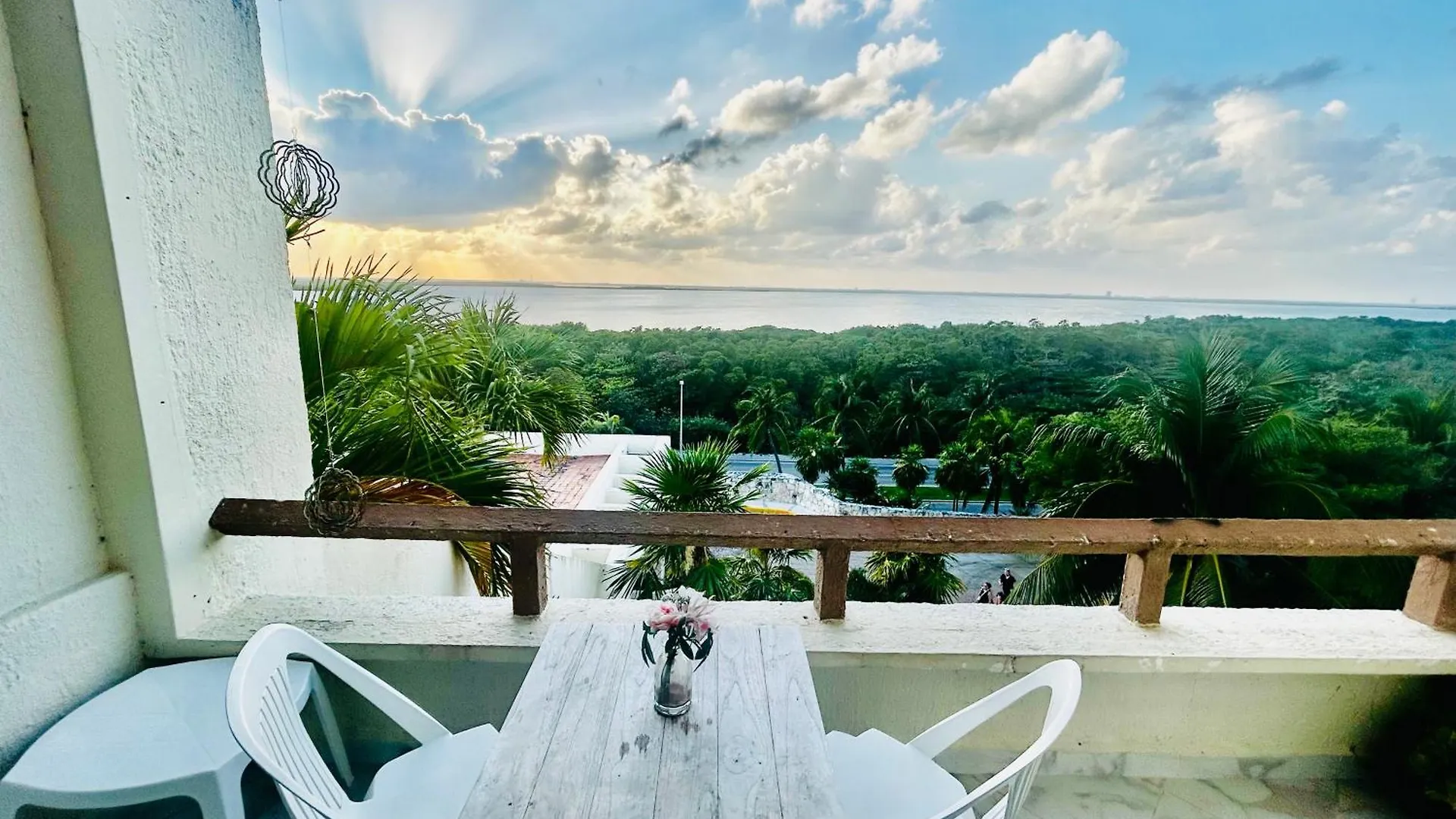 Solymar Beach Condos Cancun Aparthotel