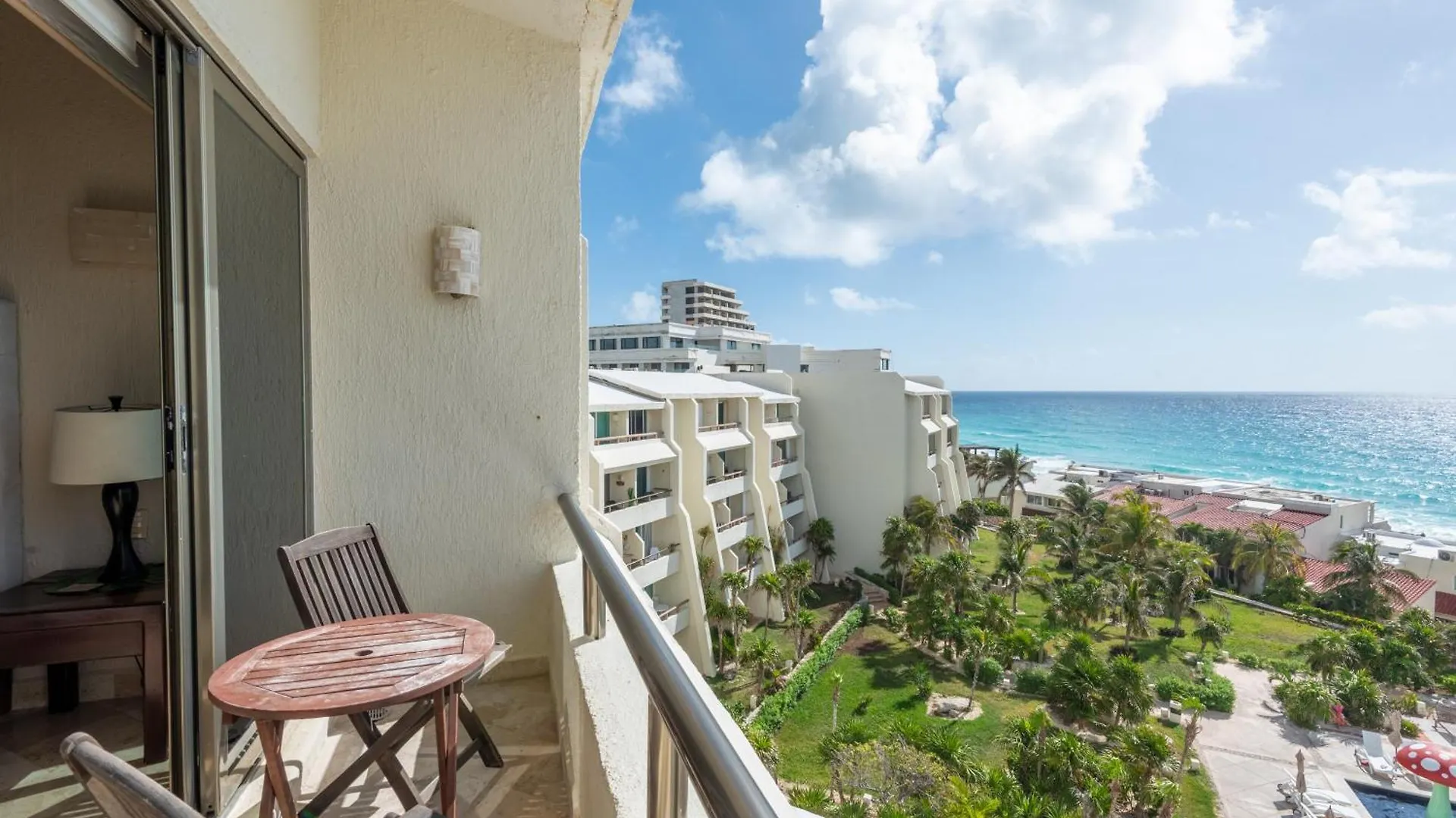 Solymar Beach Condos Cancun Aparthotel